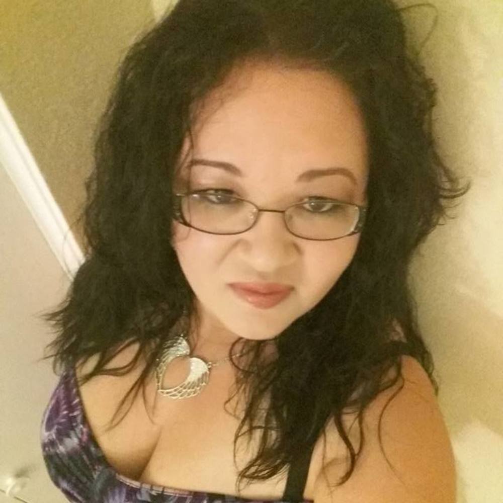 Meet your Posher, Priscilla
