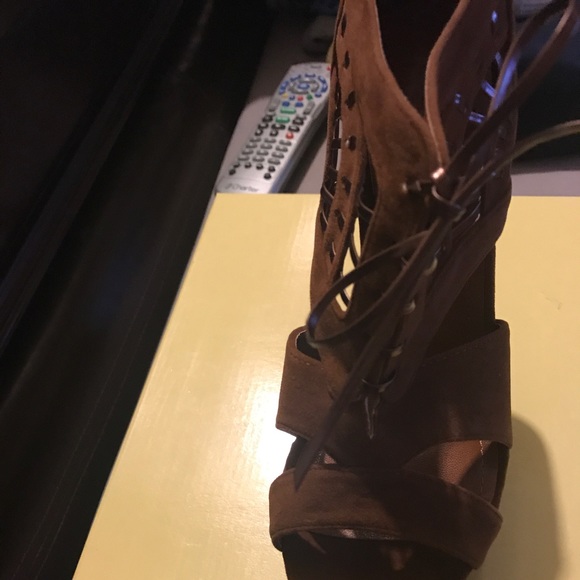 Elegant & sexy heels - Picture 2 of 2