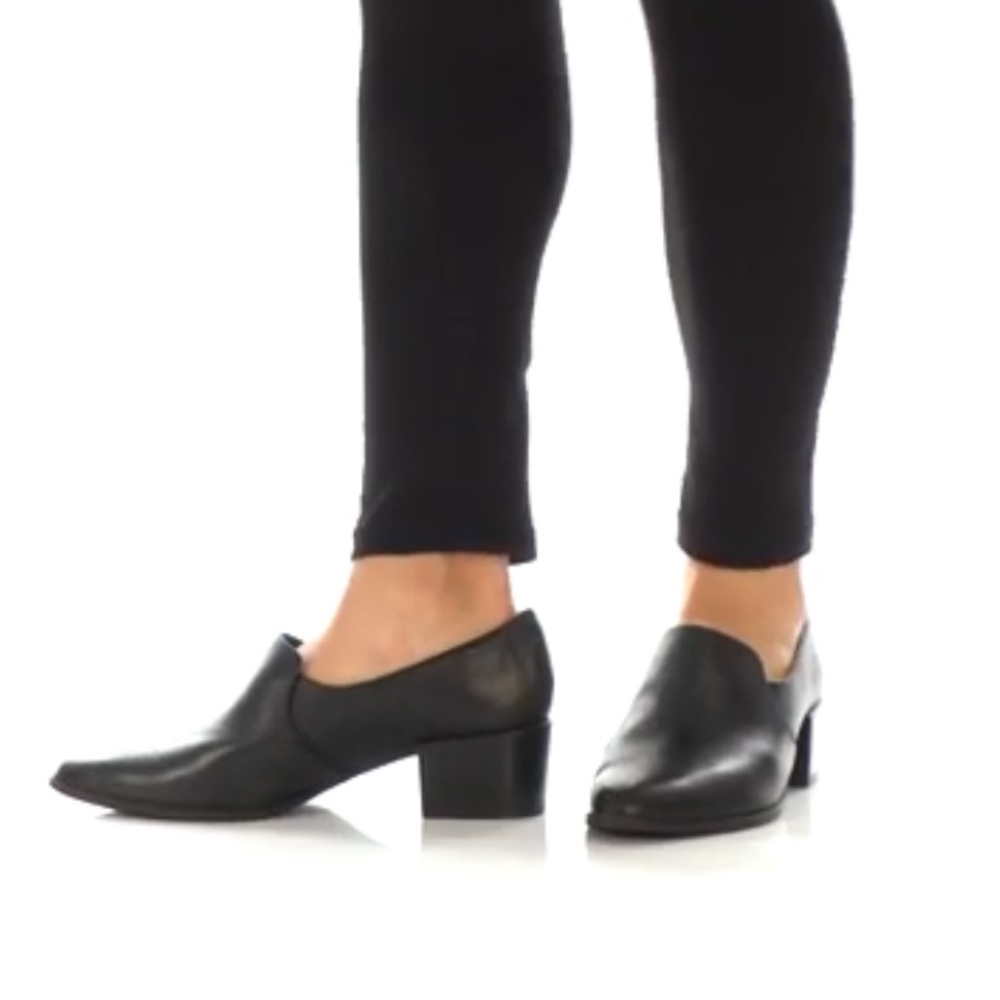 Steve Madden Vallie black heeled loafer
