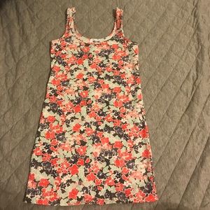 Abound Floral Tank - Size Medium