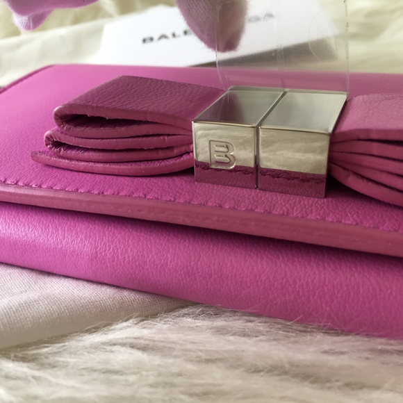 NEW BALENCIAGA Nappa Soft Rose Wallet - Picture 2 of 6