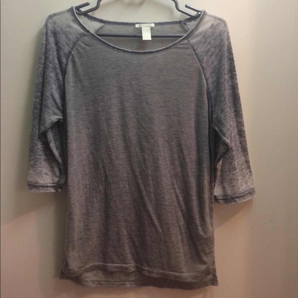 3/4 sleeve Gray T-shirt