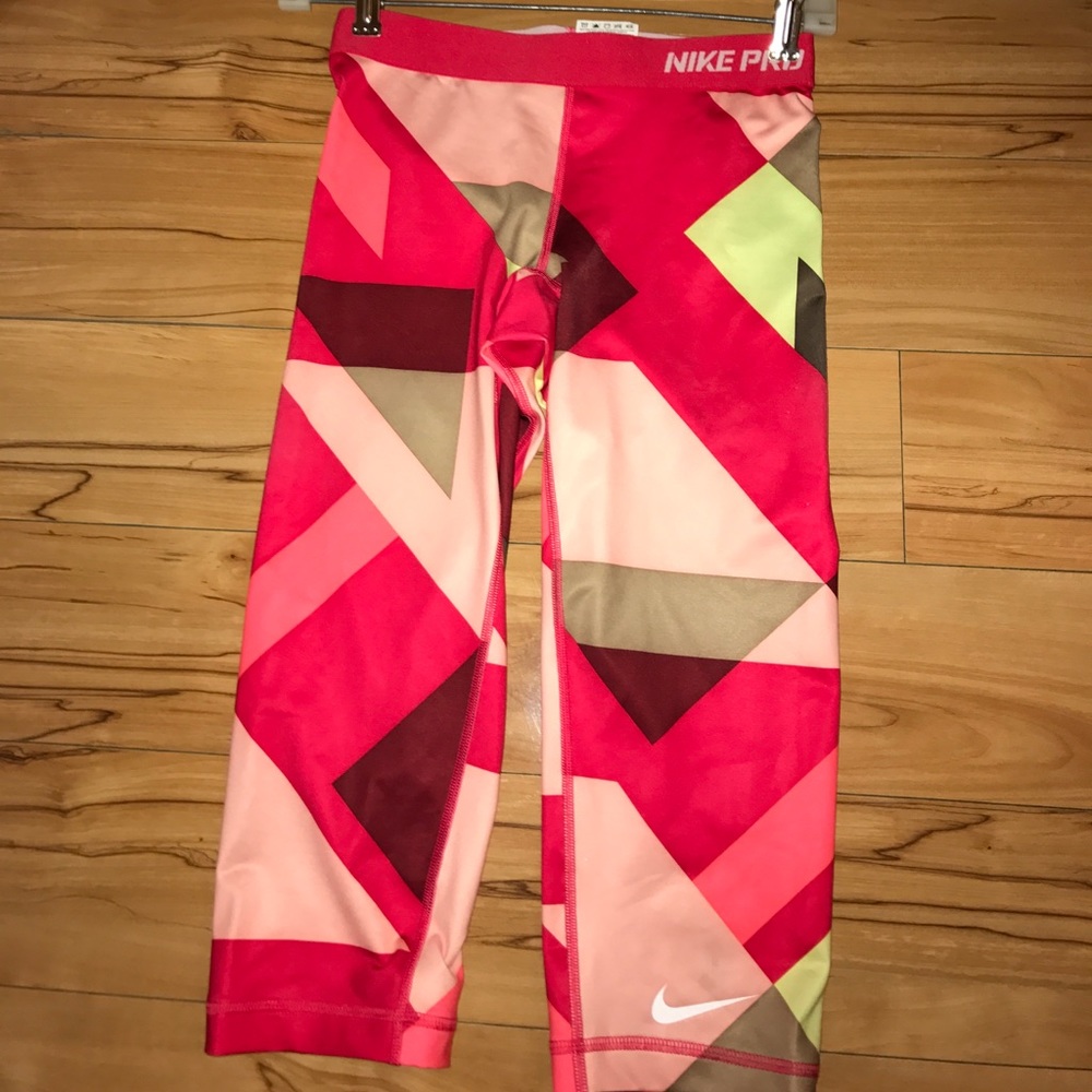 Nike Pro Multi Color  Fitted Capris , XS