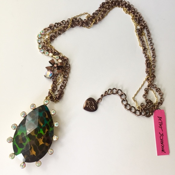 NWT Betsey Johnson large emerald leopard necklace - Picture 3 of 5