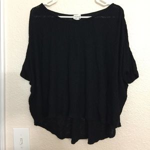 ⬇️ Tilly's Pullover Black Lightweight Sweater