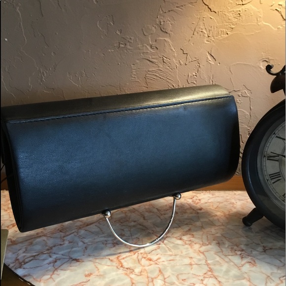 Black Clutch-5🌟Rated-One Left - Picture 2 of 7