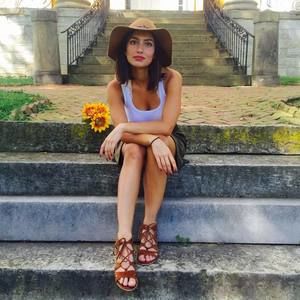 Meet your Posher, Tara