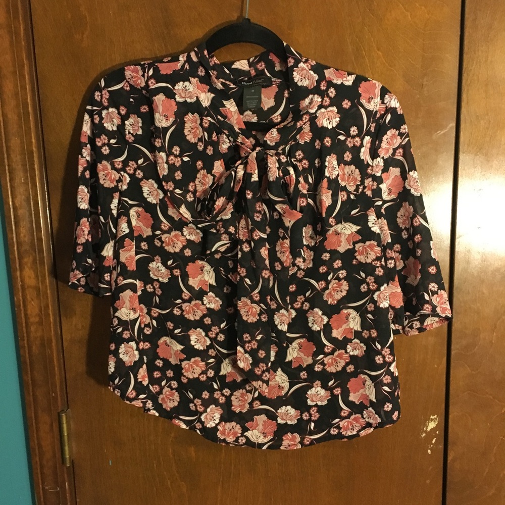 Carrie Allen floral blouse with tie collar