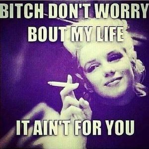 Meet your Posher, Danielle