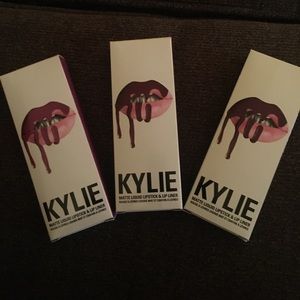 Kylie Cosmetics Matte Love Bite Lipkit