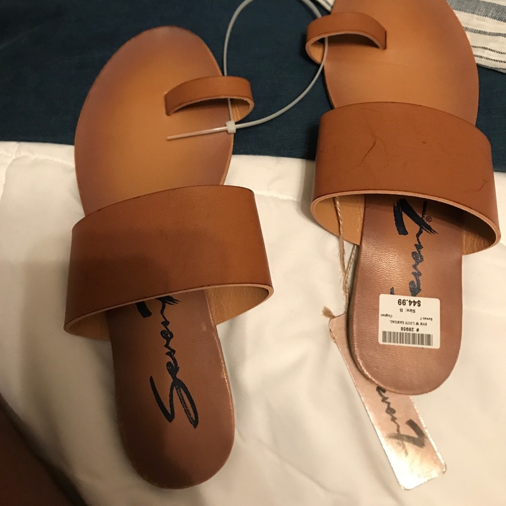 Brand New in box Seven7 women's sandals