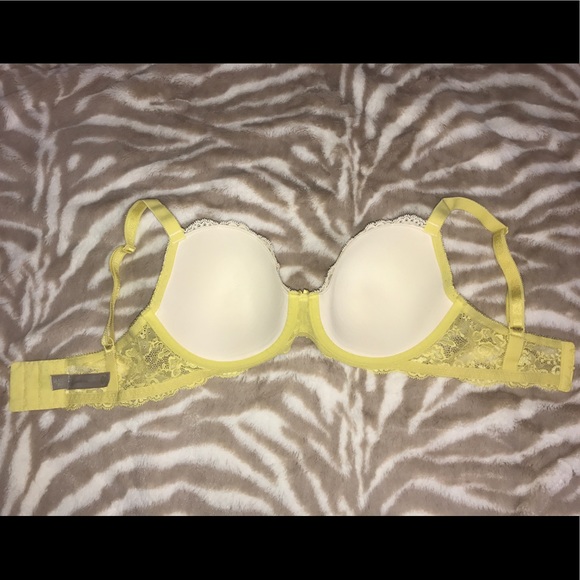 NWOT!Victoria's Secret! Lace Swarovski Crystal Bra - Picture 8 of 8