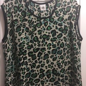 Cabi jungle top.
