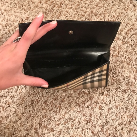 BURBERRY billfold - Picture 6 of 6