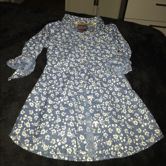 SOLD SOLD SOLD - Picture 2 of 3