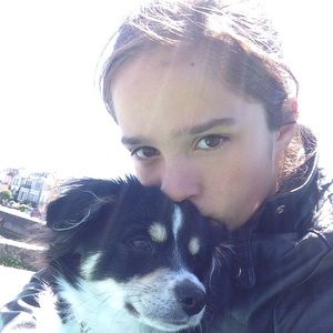 Meet your Posher, Ava