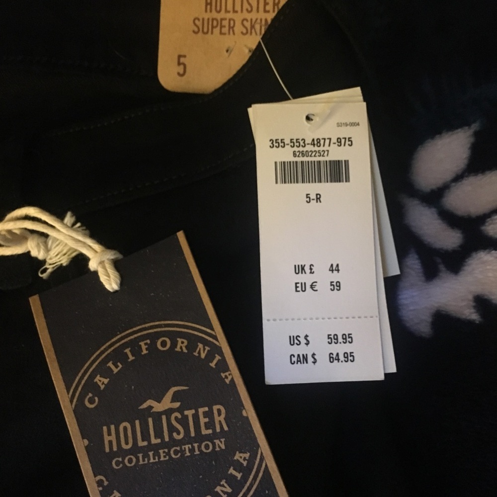 Hollister shredded skinny jeans