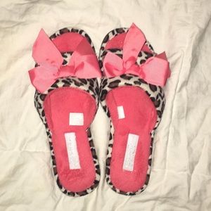 Jessica Simpson slippers