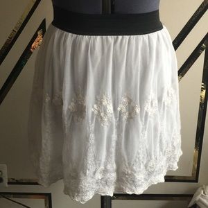 Tulle Lace Skirt with Contrast Elastic Waist