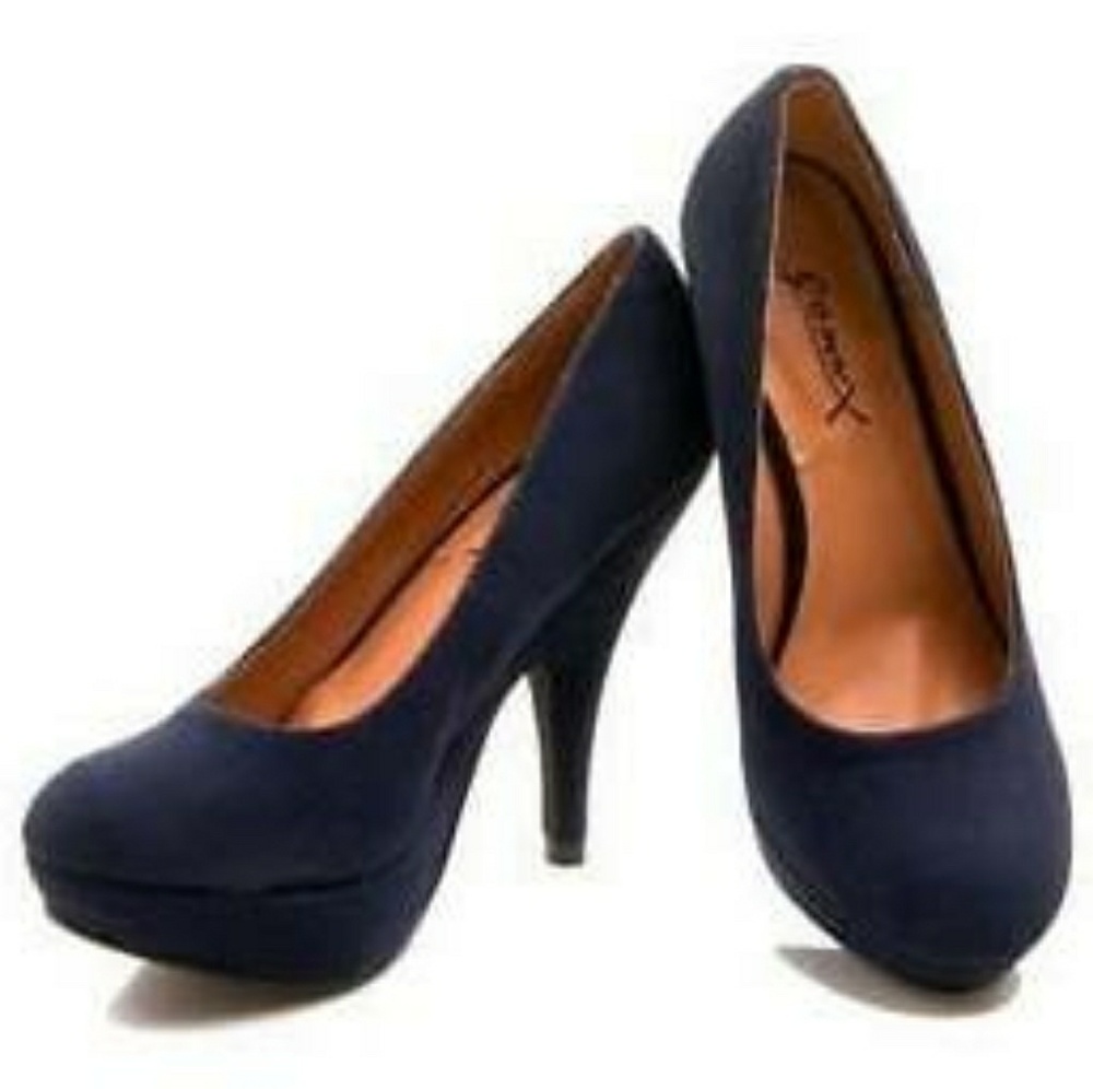 Navy suede pumps
