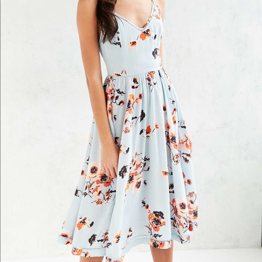 Kimchi Blue Ladder Lace Dress