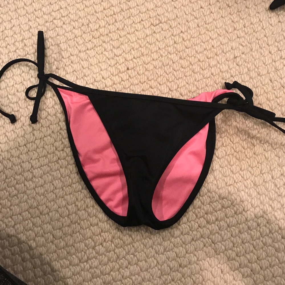 Victoria's Secret black bathing suit bottoms