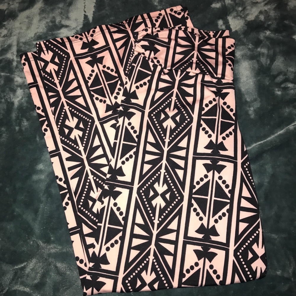 Tribal Print Gaucho Pants