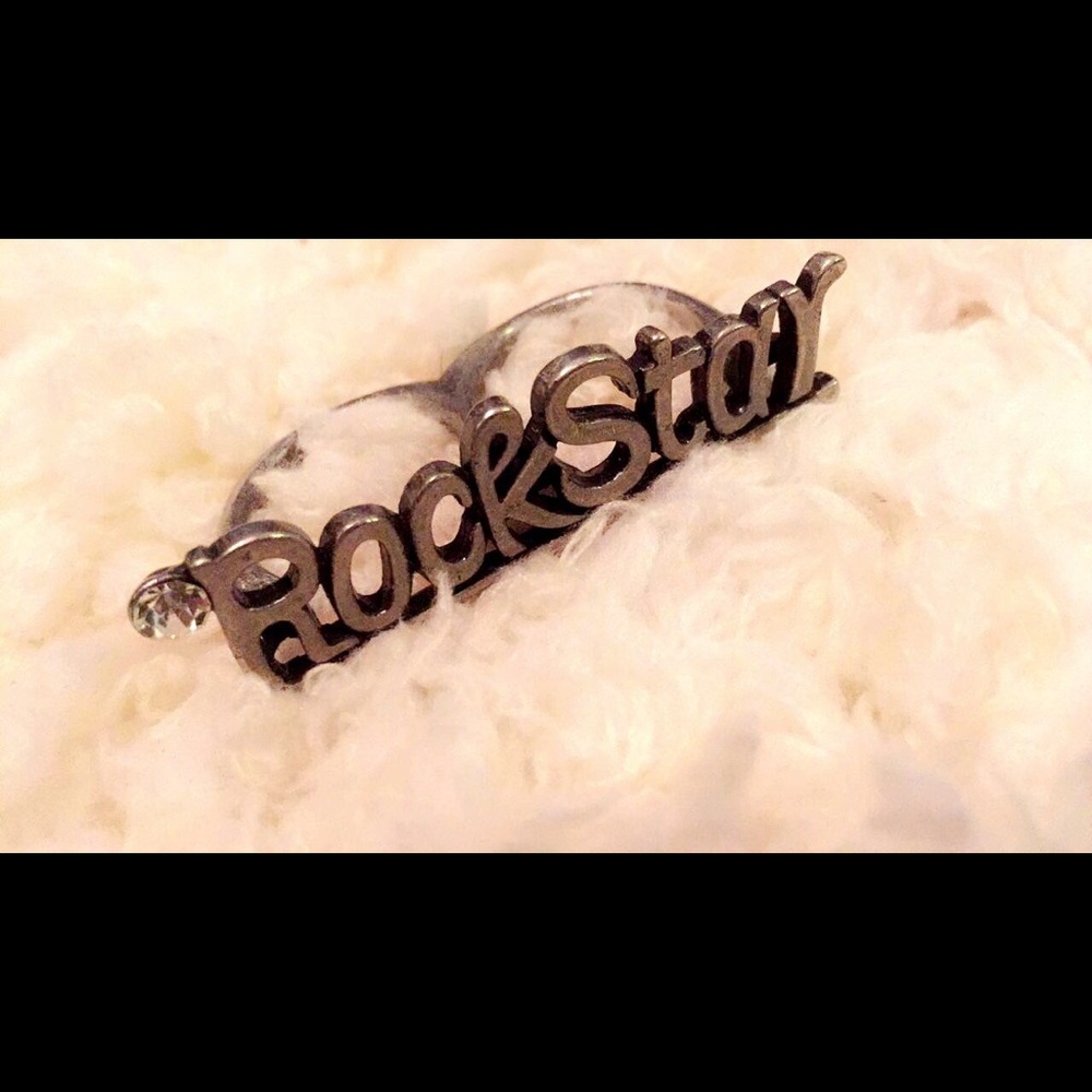 brass knuckles Rockstar ring