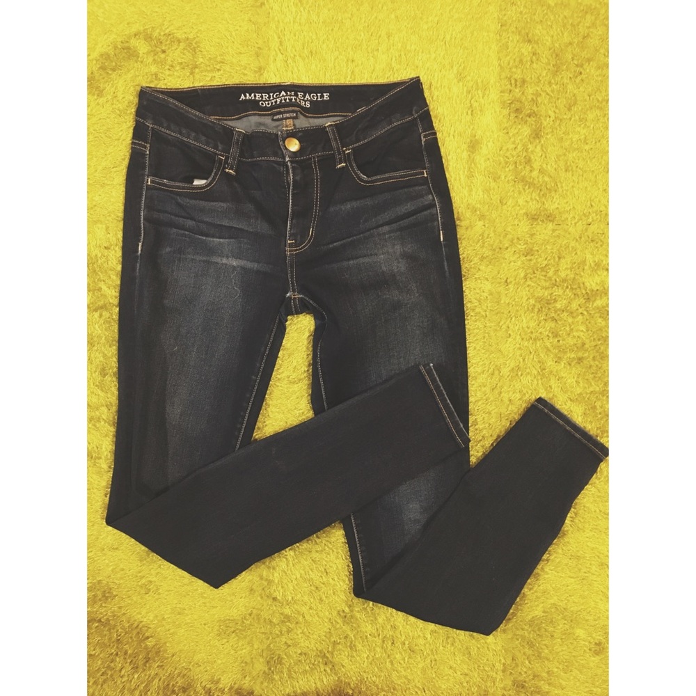 AMERICAN EAGLE JEGGINGS.
