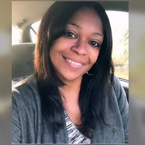 Meet your Posher, Carissa