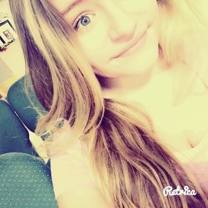 Meet your Posher, Rebecca