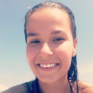 Meet your Posher, Michaela