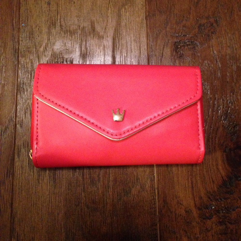 Wallet clutch