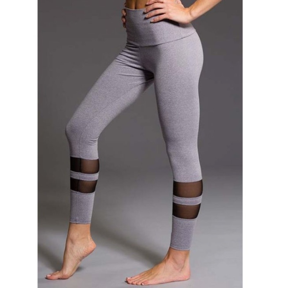Mesh workout  Fitness leggings - Picture 2 of 4