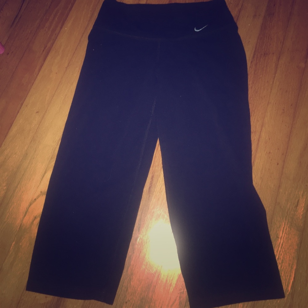 Nike Capri pants. Dri fit. Size XS.