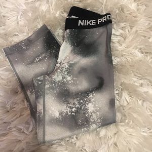 Nike pro leggings