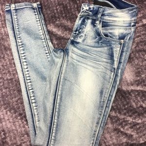 Light washed jeans