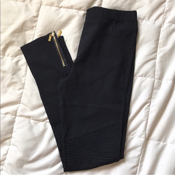 Moto Leggings: Black - Picture 5 of 7