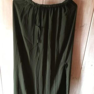 Olive green maxi skirt med