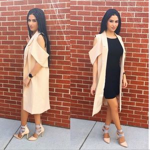 Taupe coat/maxi blazer