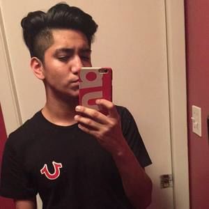 Meet your Posher, Alex