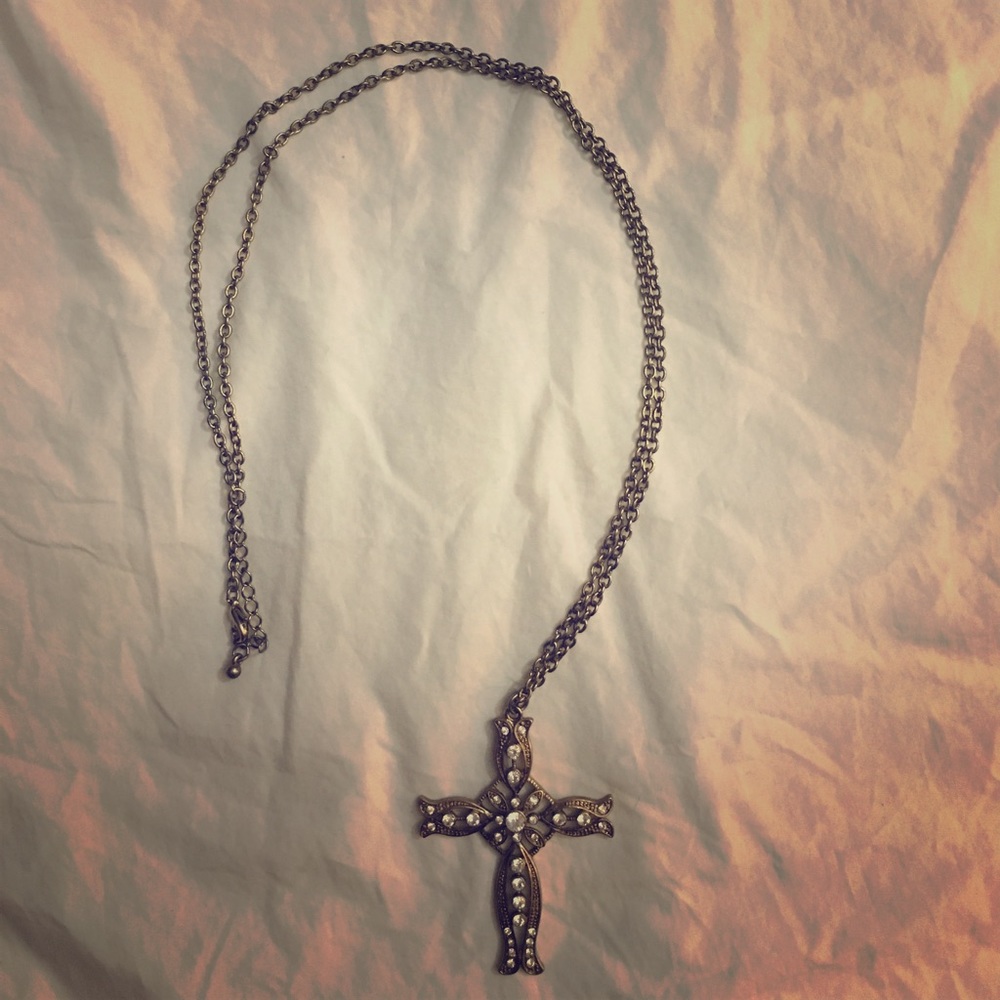 Cross vintage necklace