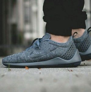 Meet your Posher, Jose