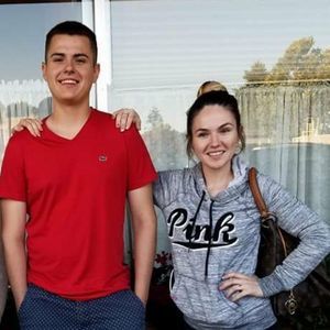 Meet your Posher, Christopher