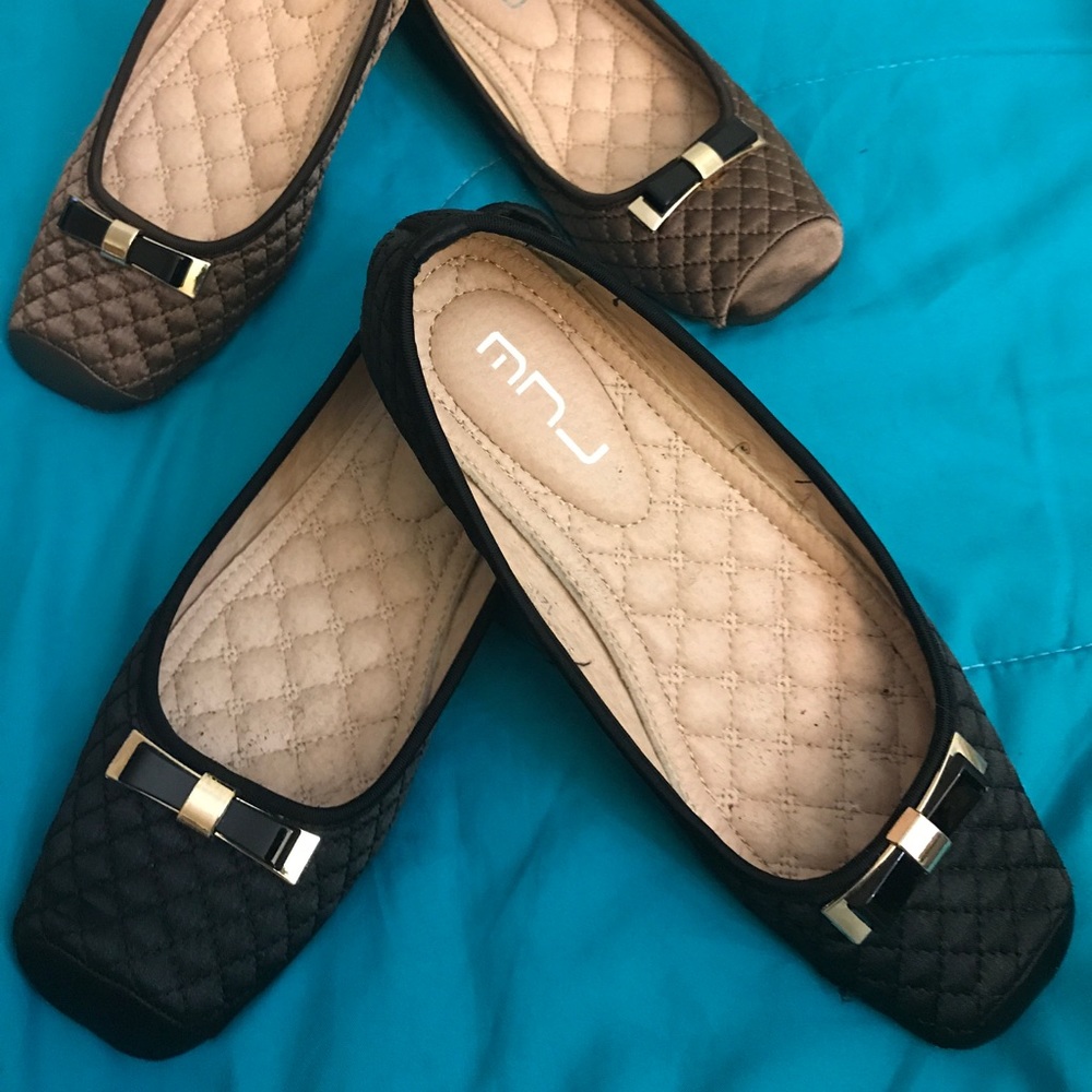 SOLD! Flat shoes bundle