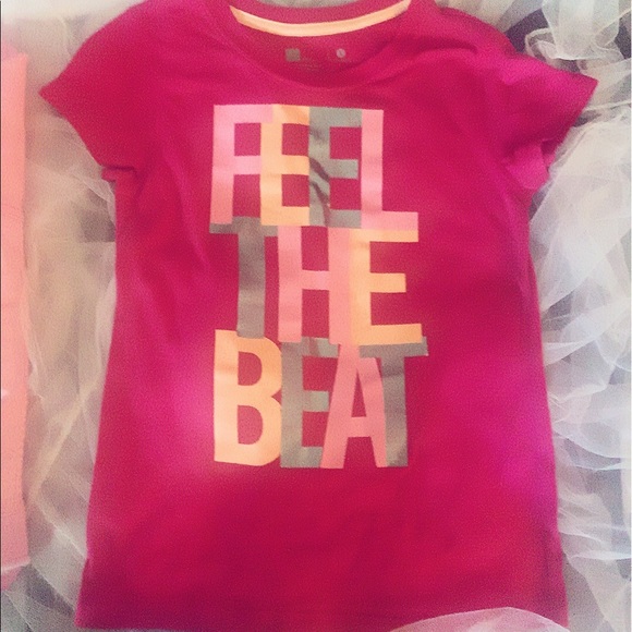 ⭐️pink jean vest & fitted t-shirt⭐️ - Picture 2 of 5