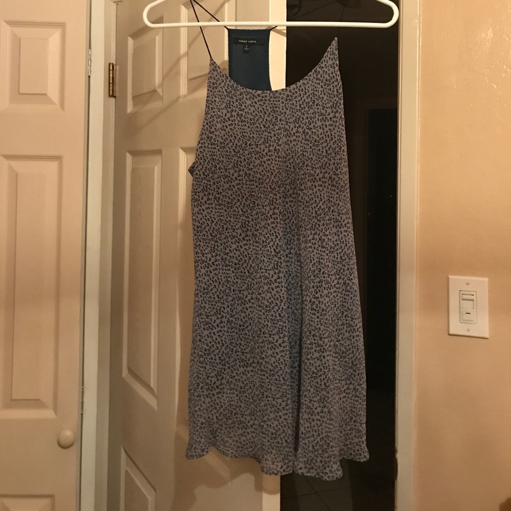 Long shirt with cheetah print