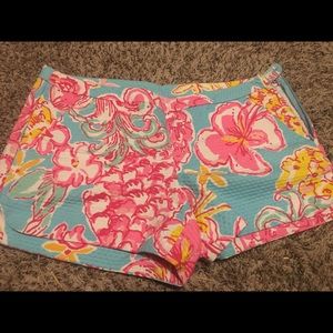NWOT Lilly Pulitzer shorts in Lolita size 4