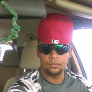 Meet your Posher, Cesar