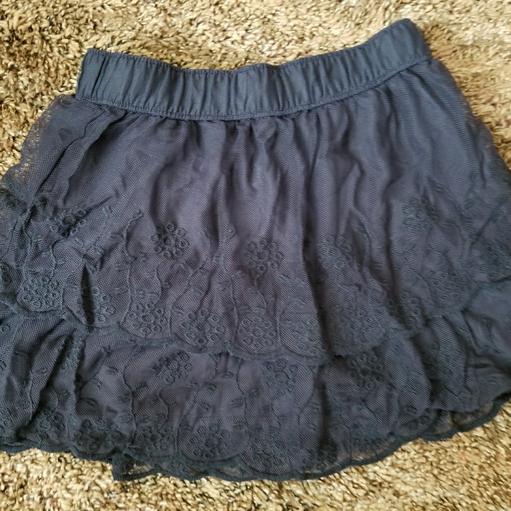 Carter's lace skirt